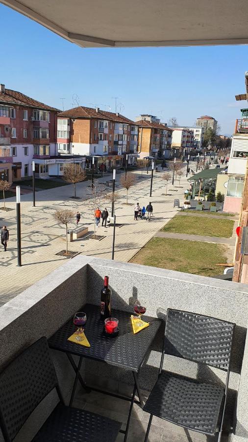 Apartament Fim Apartament Hunedoara Zewnętrze zdjęcie