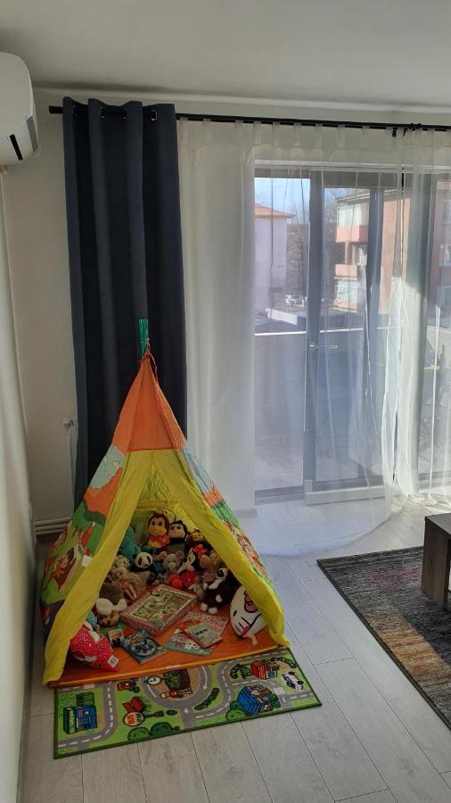 Apartament Fim Apartament Hunedoara Zewnętrze zdjęcie