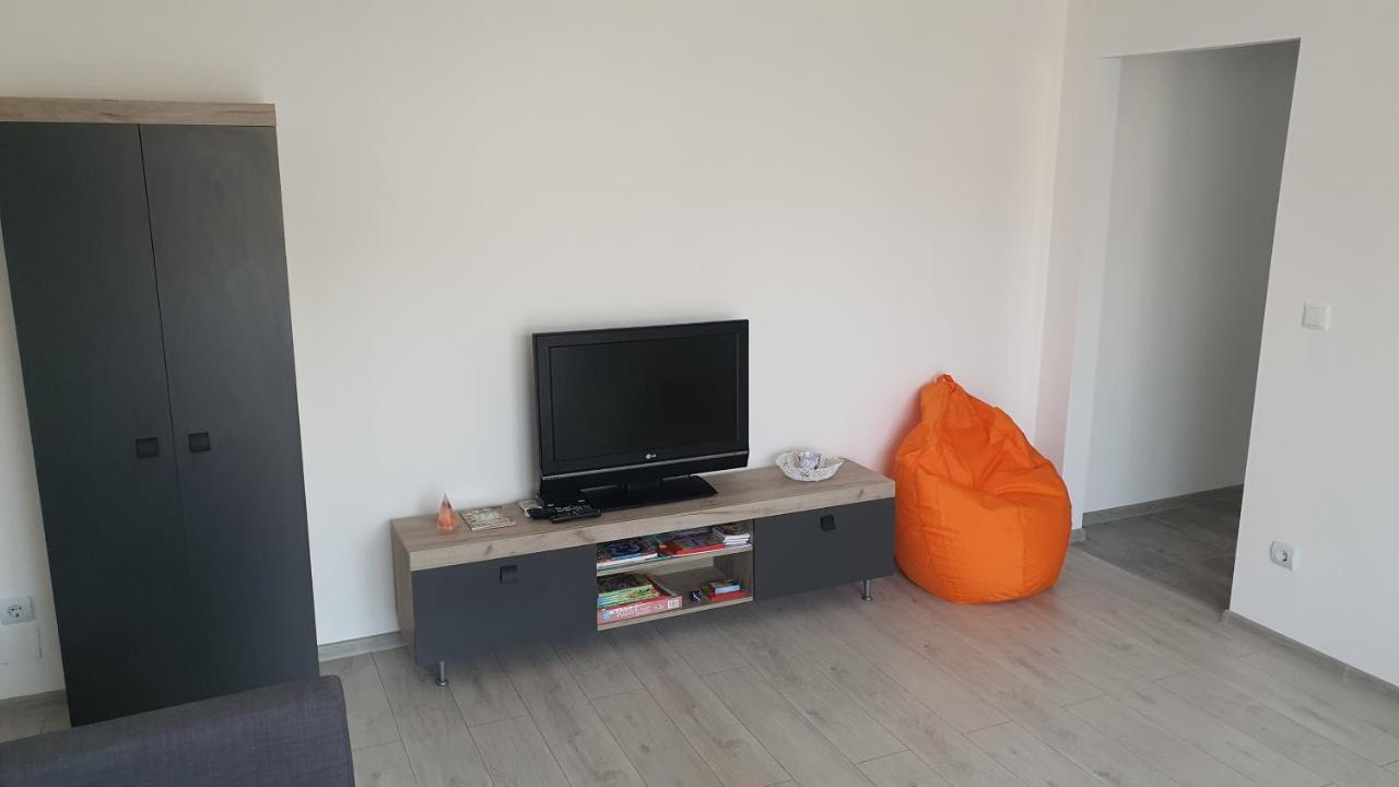 Apartament Fim Apartament Hunedoara Zewnętrze zdjęcie